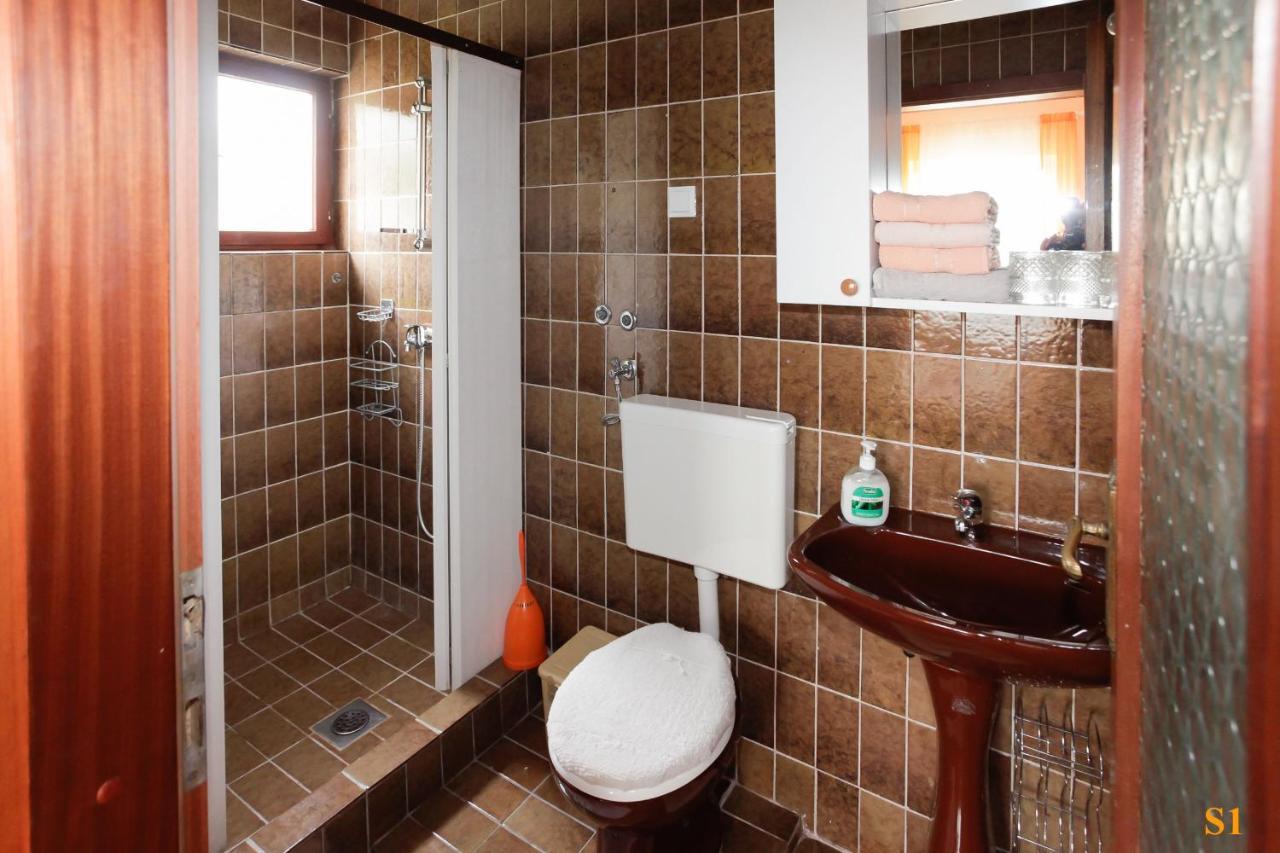Apartments And Room Drazen Нови Винодолски Екстериор снимка